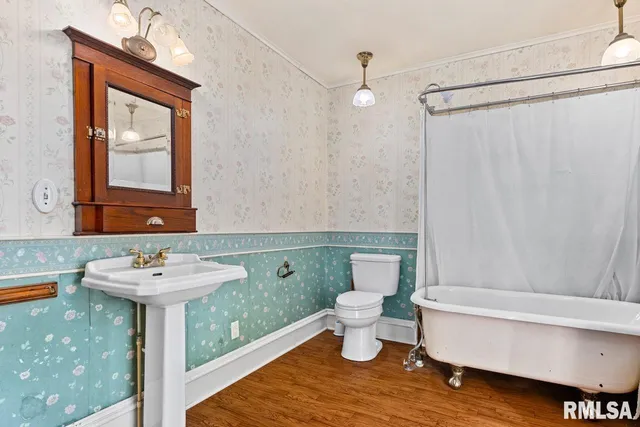 $365,000 | 13309 Highway 90, Princeville, IL 61559