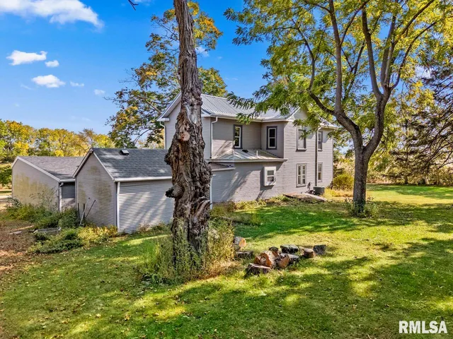 $365,000 | 13309 Highway 90, Princeville, IL 61559