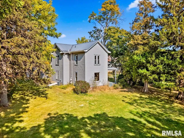 $365,000 | 13309 Highway 90, Princeville, IL 61559