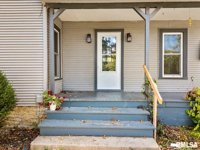 $365,000 | 13309 Highway 90, Princeville, IL 61559