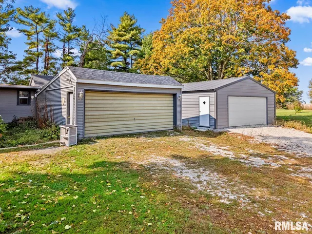 $365,000 | 13309 Highway 90, Princeville, IL 61559