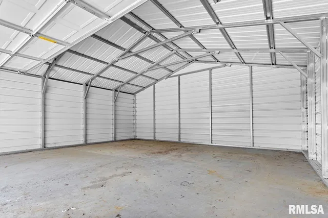 $365,000 | 13309 Highway 90, Princeville, IL 61559