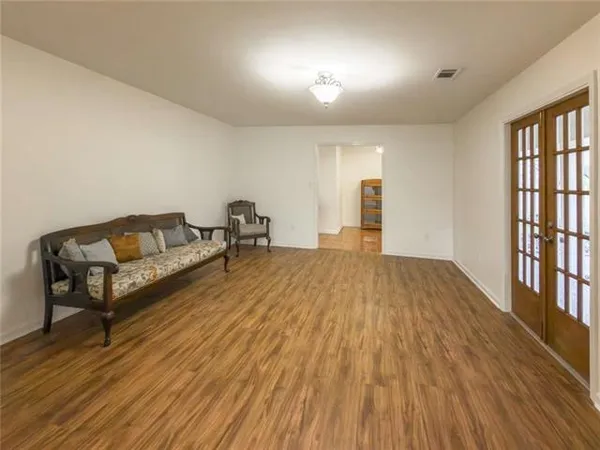 $570,500 | 5325 Chambord Drive, Greenwell Springs, LA 70739