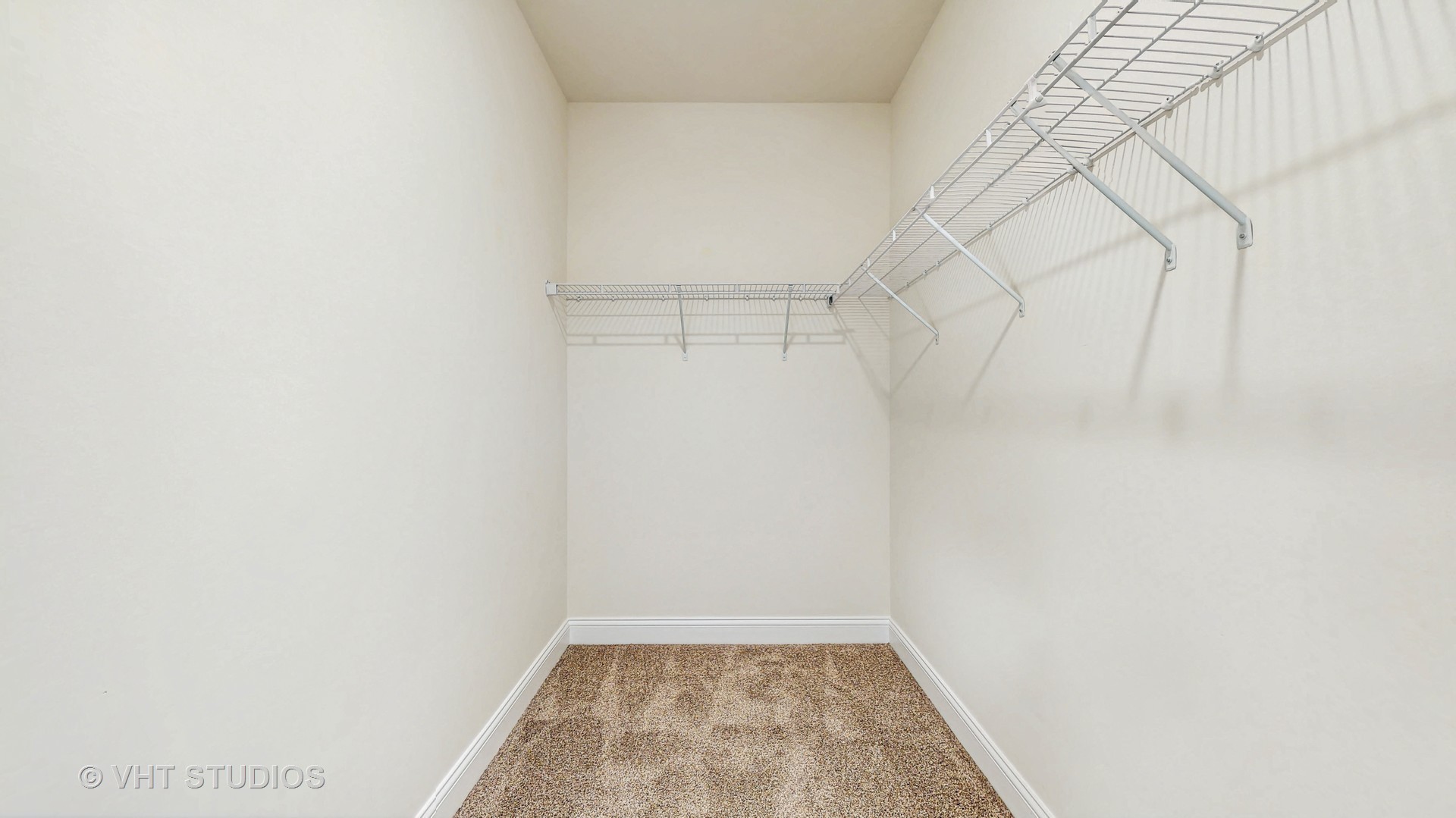 877 Yorkshire Terrace Crete, IL 60417 - Photo 14 of 29 Gallery Image 14