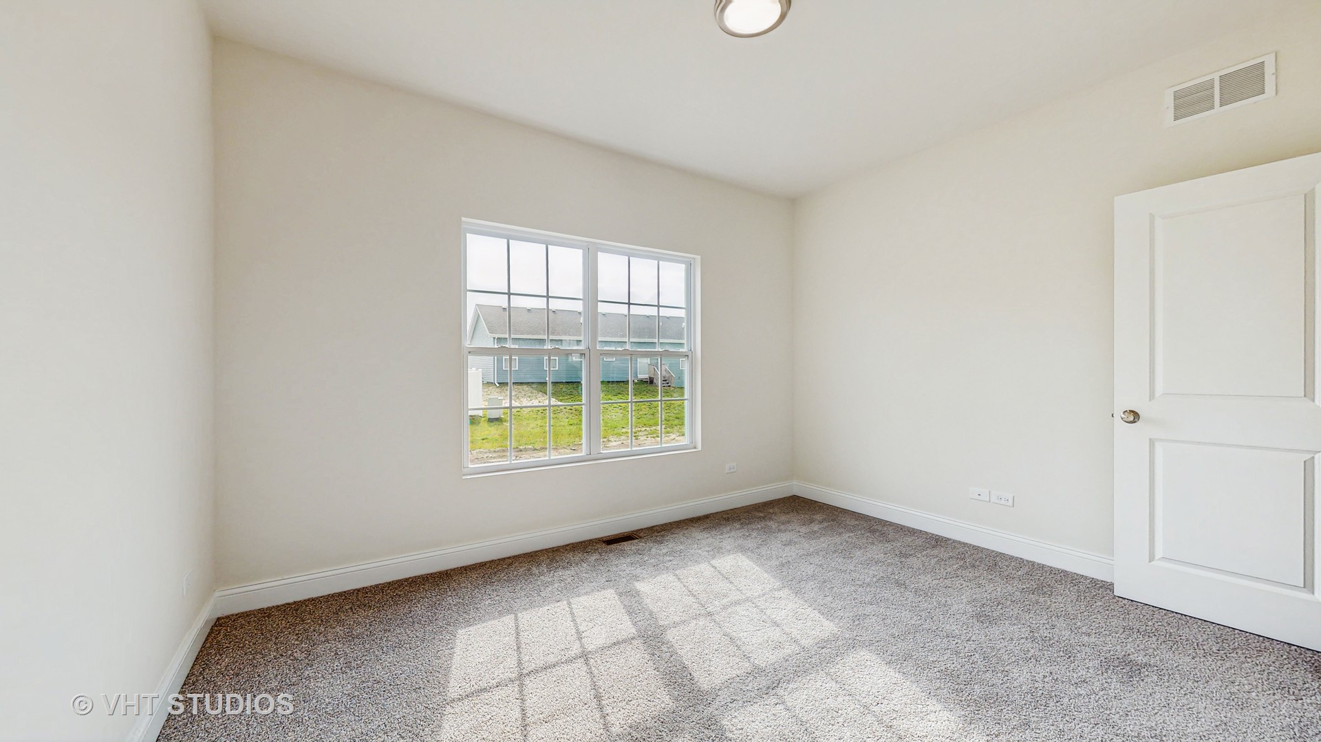 877 Yorkshire Terrace Crete, IL 60417 - Photo 17 of 29 Gallery Image 17
