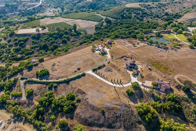 $10,500,000 | 613 Maria Ygnacia Lane, Santa Barbara, CA 93111
