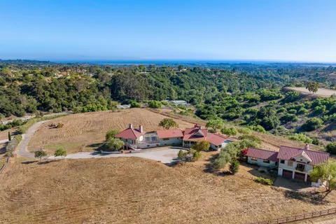 $10,500,000 | 613 Maria Ygnacia Lane, Santa Barbara, CA 93111