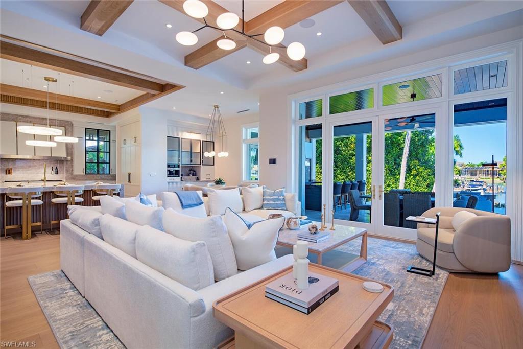 275 Springline Drive Naples, FL 34102 - Photo 15 of 50