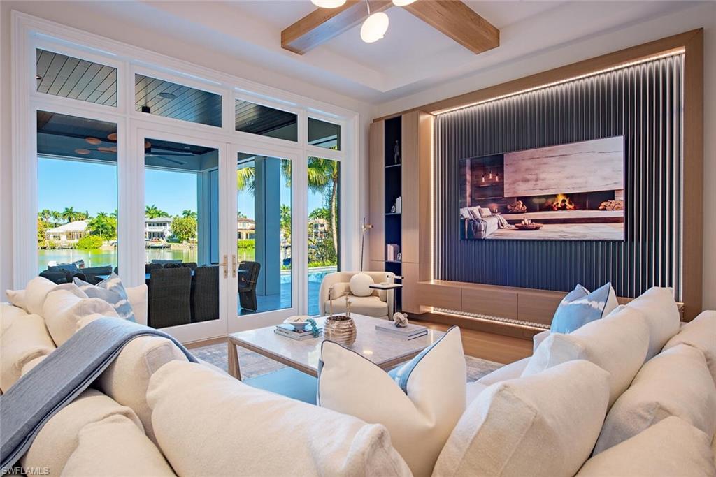 275 Springline Drive Naples, FL 34102 - Photo 16 of 50