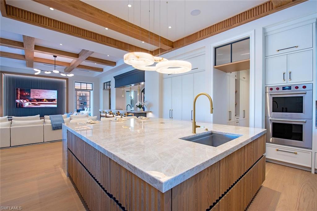 275 Springline Drive Naples, FL 34102 - Photo 19 of 50