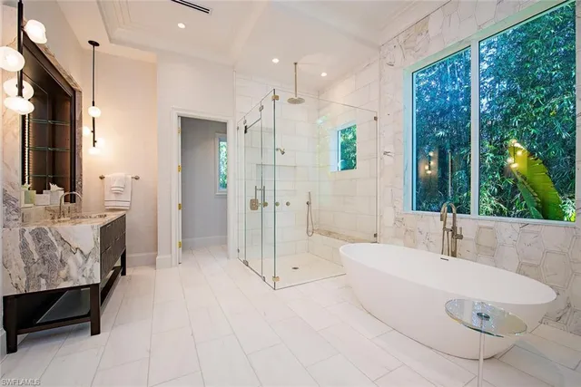 $23,500,000 | 275 Springline Drive, Naples, FL 34102