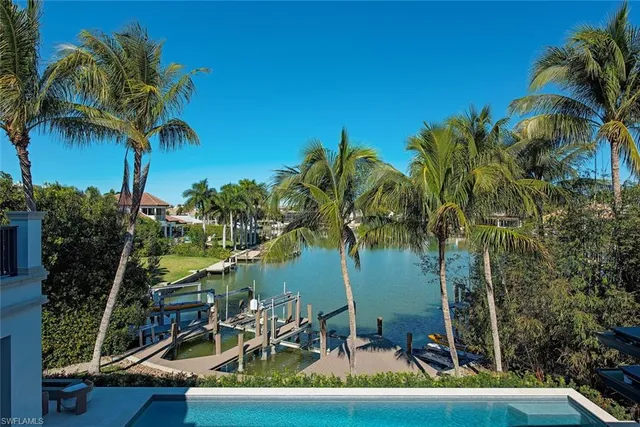 $23,500,000 | 275 Springline Drive, Naples, FL 34102