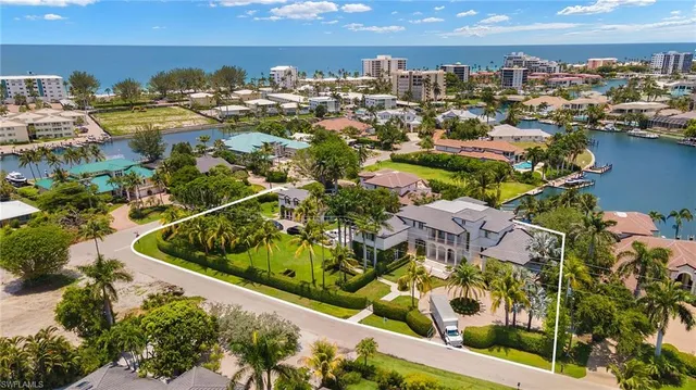 $23,500,000 | 275 Springline Drive, Naples, FL 34102