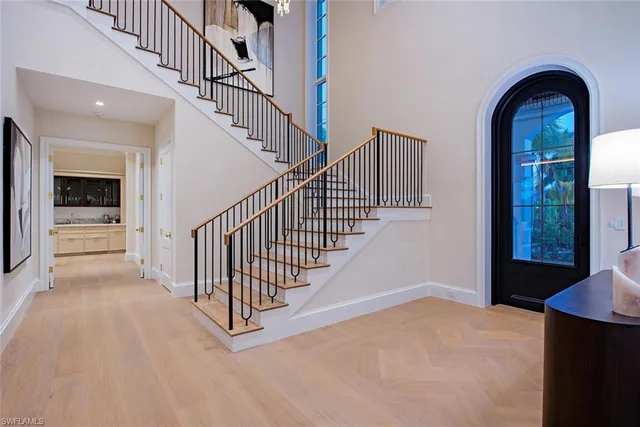 $23,500,000 | 275 Springline Drive, Naples, FL 34102