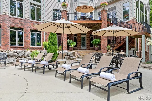 $3,995,000 | 4 Upper Whitmoor Drive, Weldon Spring, MO 63304