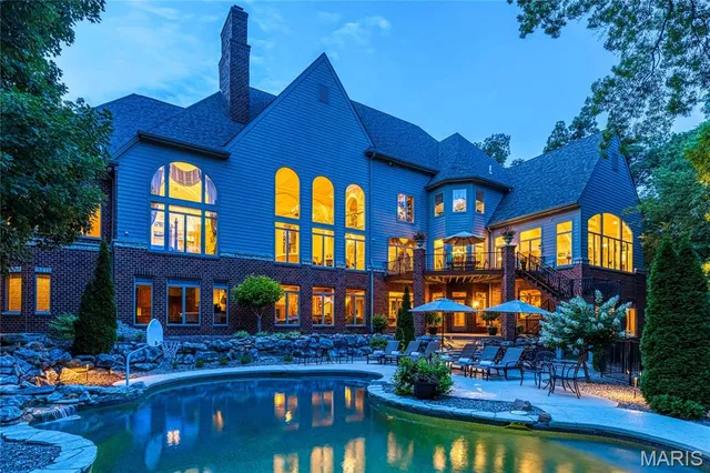 $3,995,000 | 4 Upper Whitmoor Drive, Weldon Spring, MO 63304