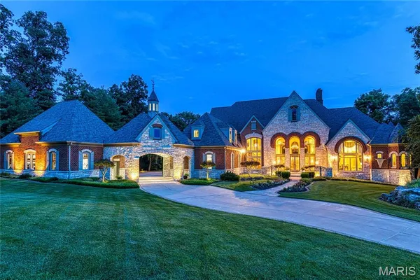 $3,995,000 | 4 Upper Whitmoor Drive, Weldon Spring, MO 63304