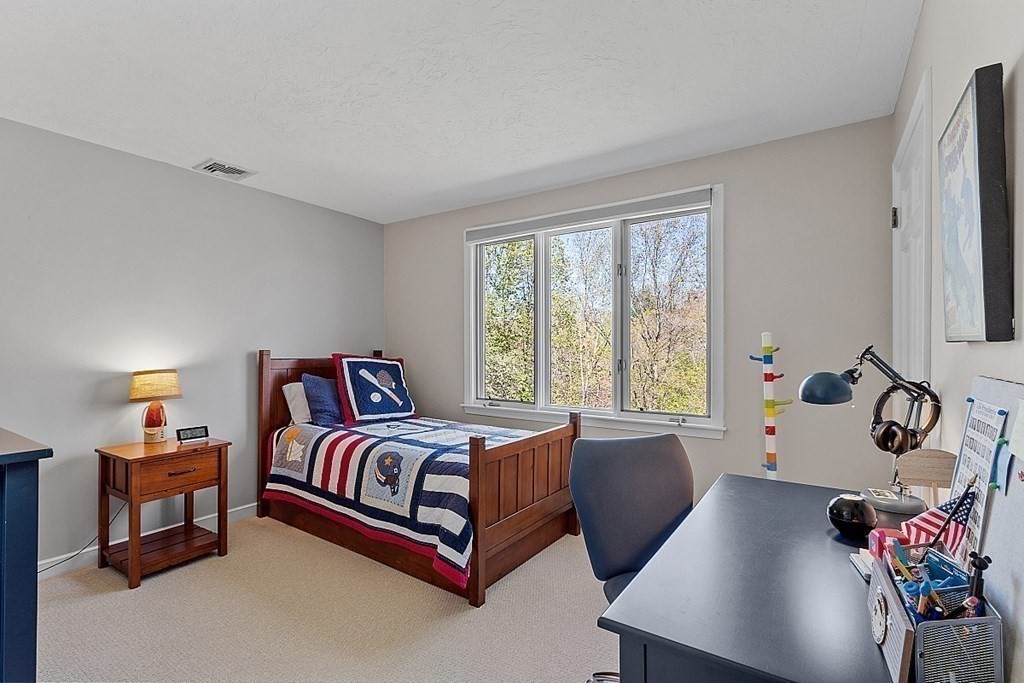 153 Ruggles Street Westborough, MA 01581 - Photo 29 of 40 Gallery Image 29