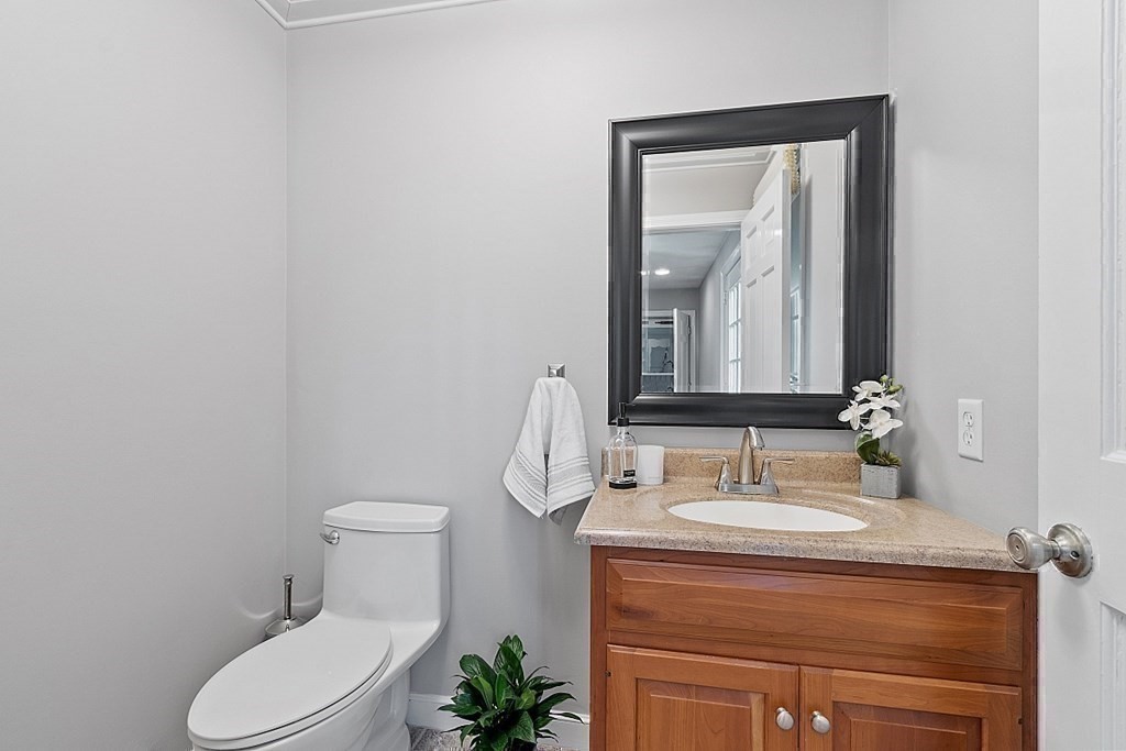 153 Ruggles Street Westborough, MA 01581 - Photo 32 of 40 Gallery Image 32