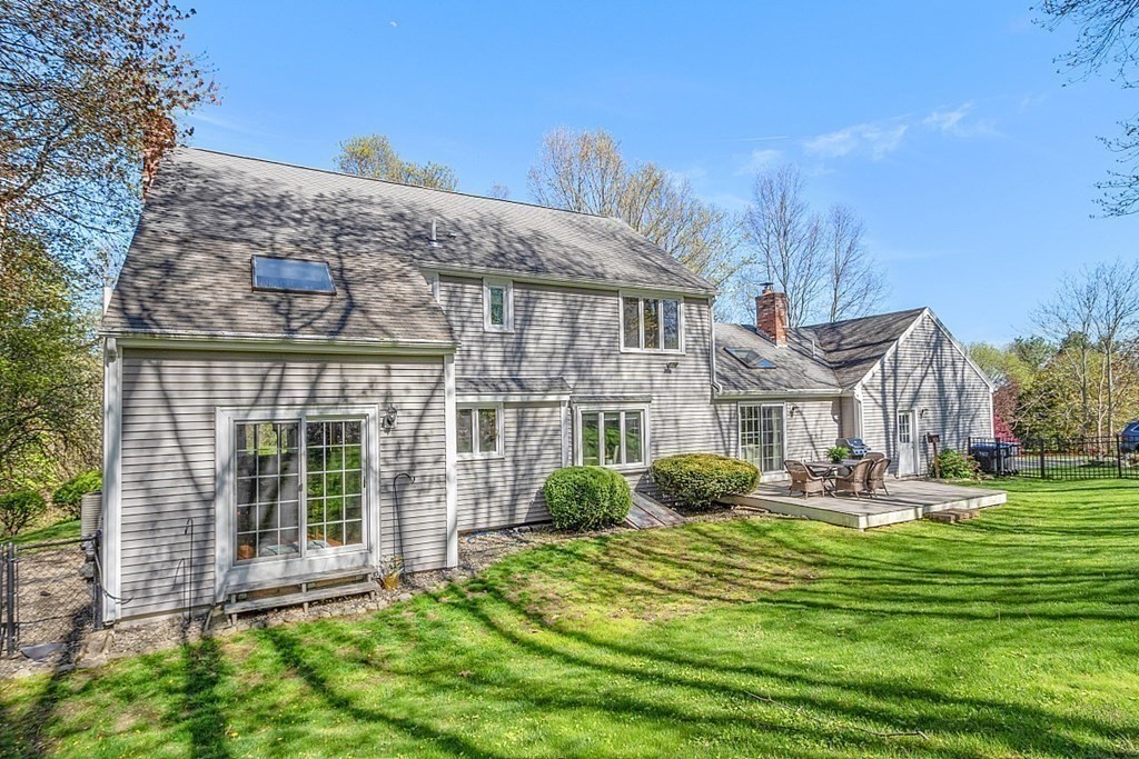153 Ruggles Street Westborough, MA 01581 - Photo 38 of 40 Gallery Image 38