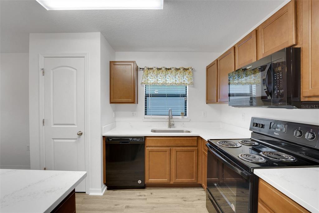 2659 Rotherham Road Tavares, FL 32778 - Photo 6 of 26