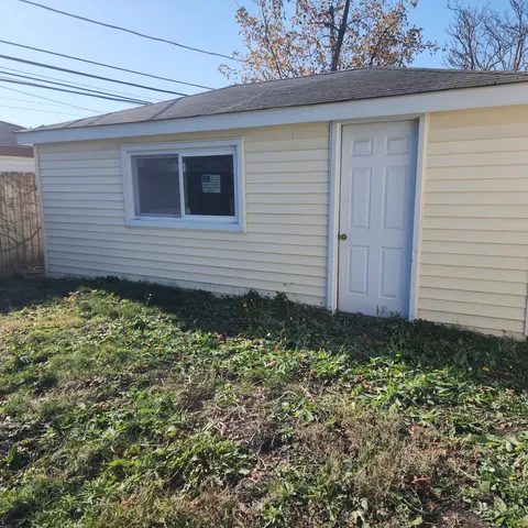 $237,000 | 4129 West 90th Street, Hometown, IL 60456