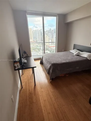 $3,500 | 185 Southwest 7th Street, Unit 3109, Miami, FL 33130