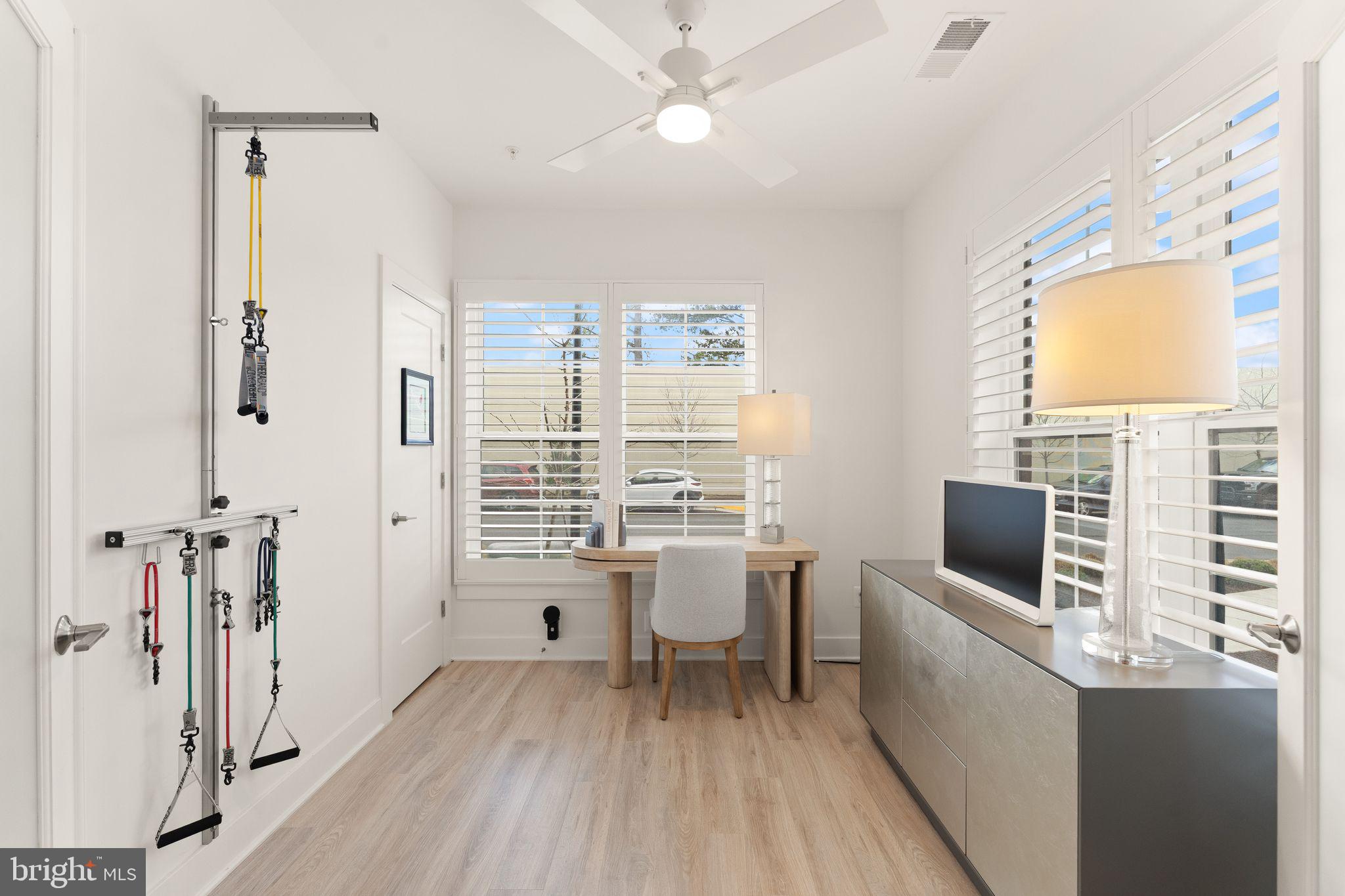 11256 Faraday Park Drive Reston, VA 20190 - Photo 12 of 79