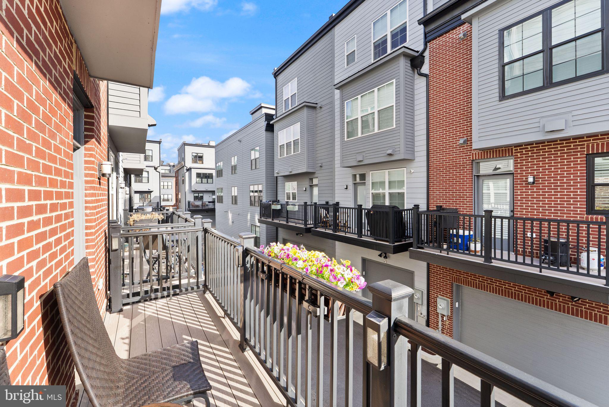 11256 Faraday Park Drive Reston, VA 20190 - Photo 27 of 79