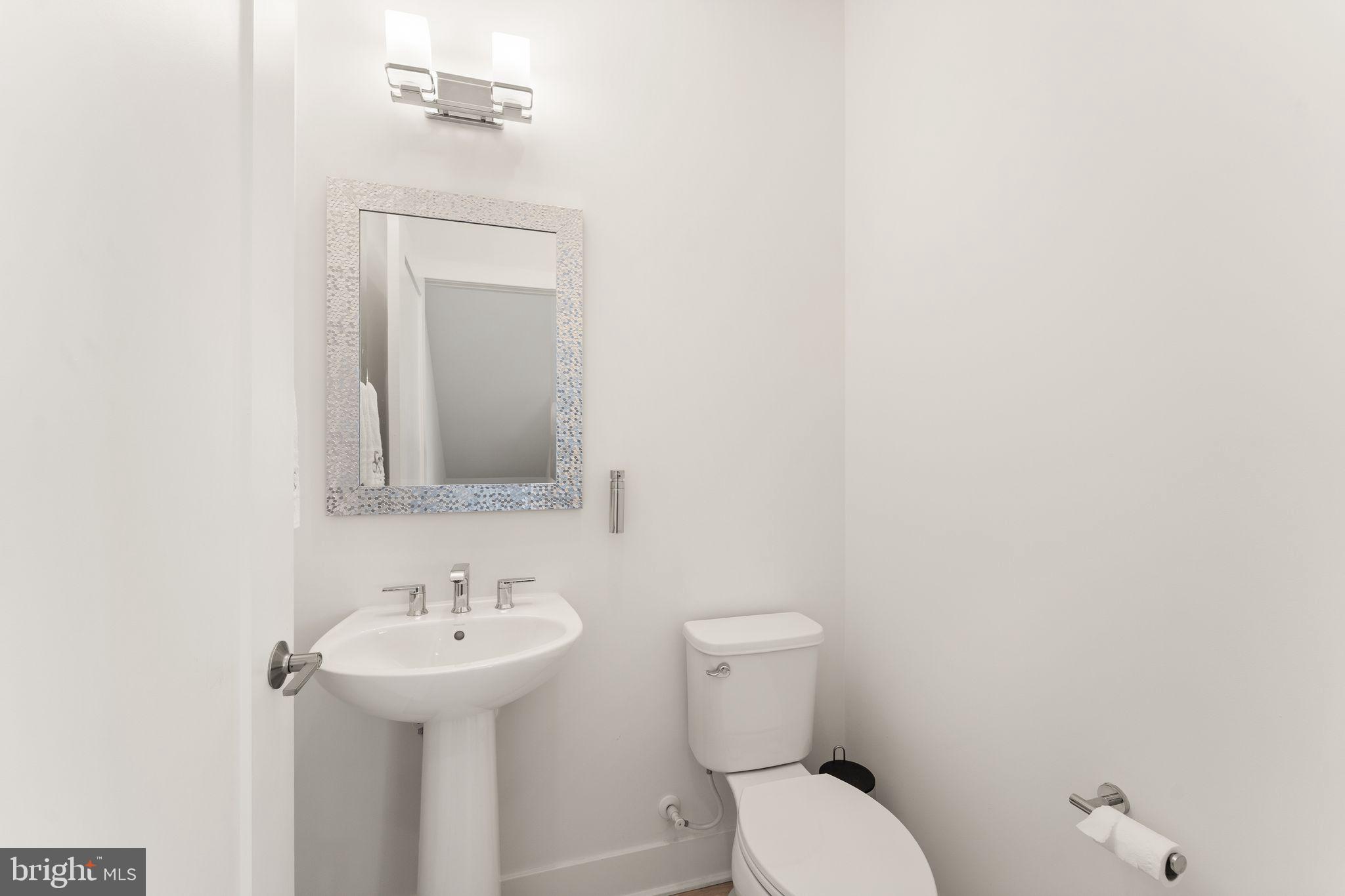 11256 Faraday Park Drive Reston, VA 20190 - Photo 35 of 79