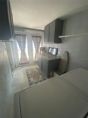 $3,150 | 5600 30th Avenue North, St. Petersburg, FL 33710