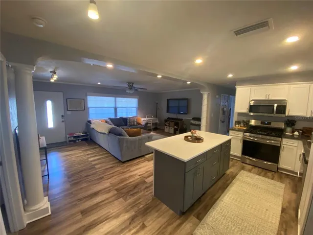 $3,150 | 5600 30th Avenue North, St. Petersburg, FL 33710