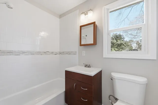 $319,000 | 131 Harvey Avenue, Goose Creek, SC 29445