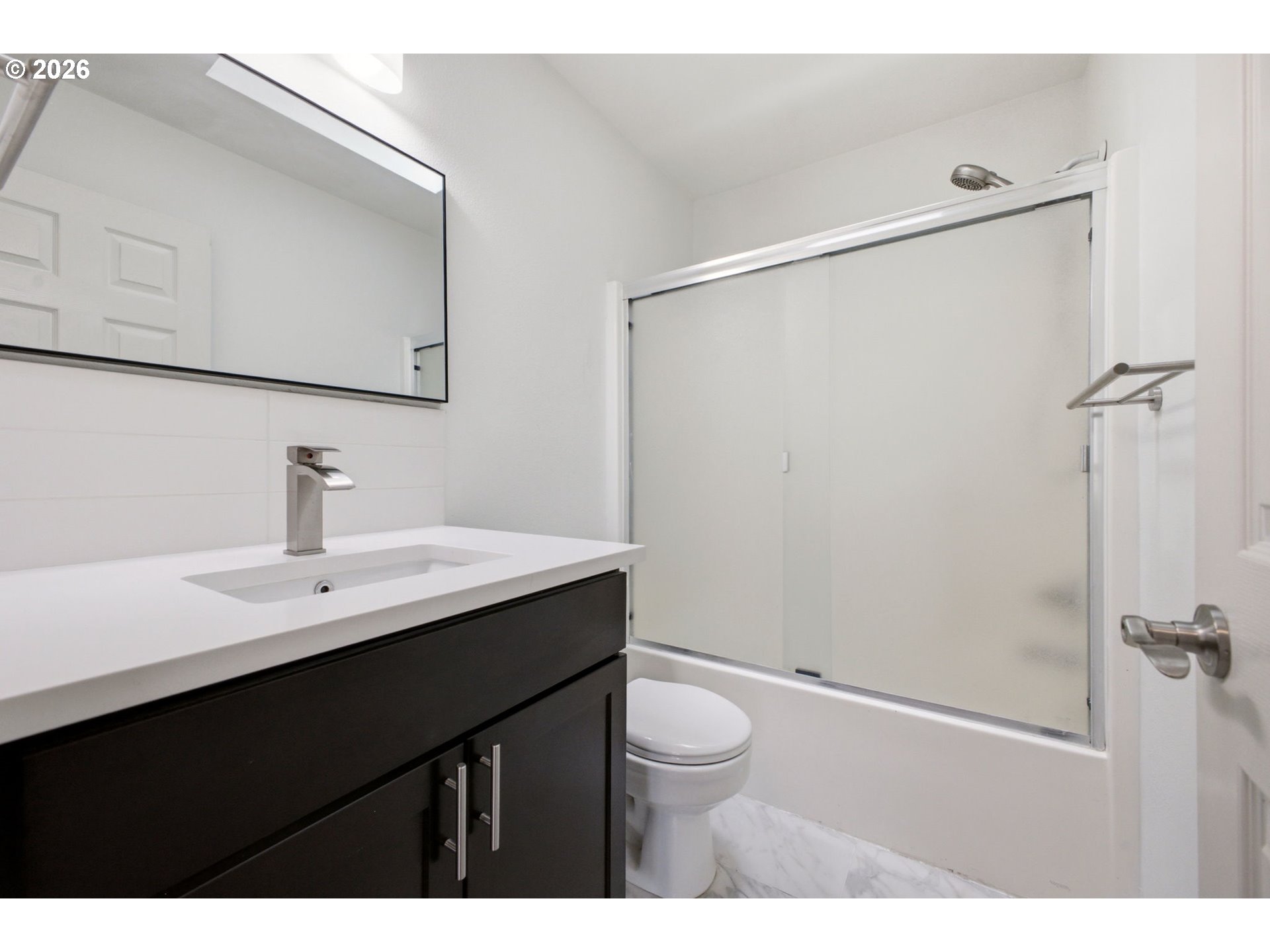 17156 Northeast Flanders Way Portland, OR 97230 - Photo 32 of 38 Bathroom