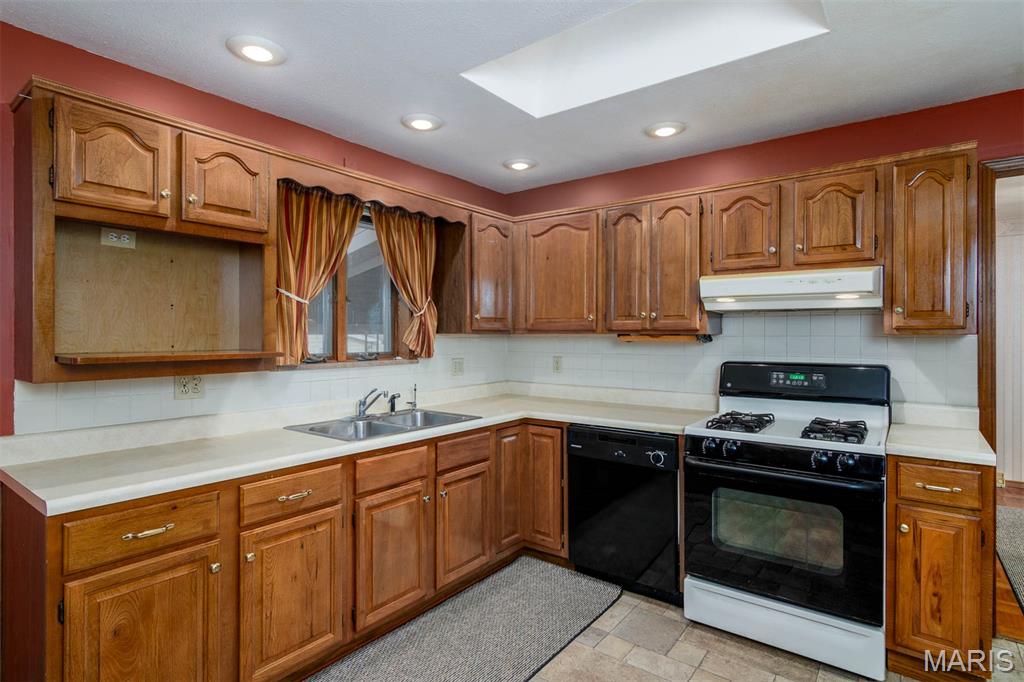 1103 Walnut Street Germantown, IL 62245 - Photo 11 of 42