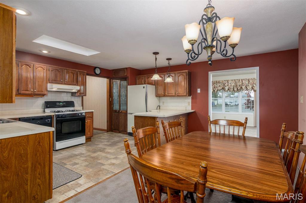 1103 Walnut Street Germantown, IL 62245 - Photo 14 of 42