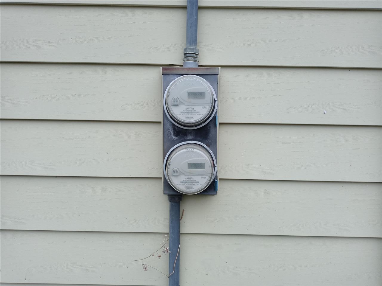 811 Wilson Street Bay City, MI 48708 - Photo 6 of 56 Gallery Image 6