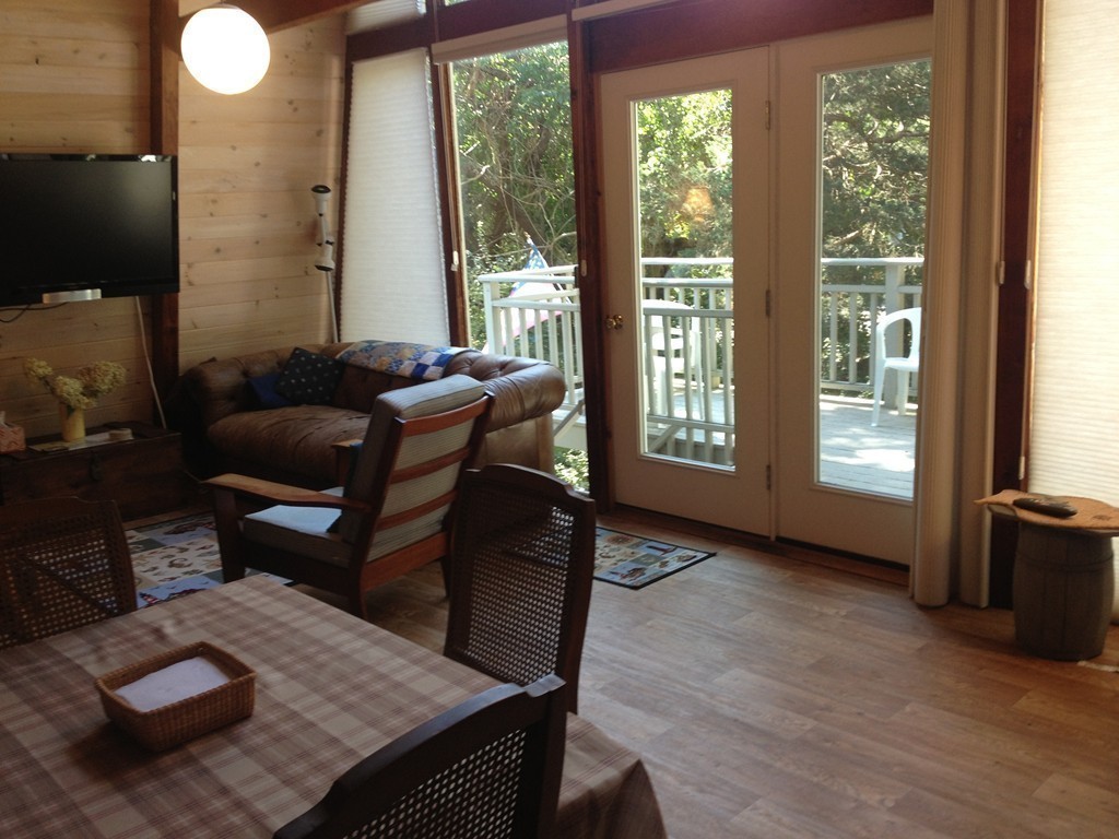 61 Prospect Road Mattapoisett, MA 02739 - Photo 8 of 23 Gallery Image 8