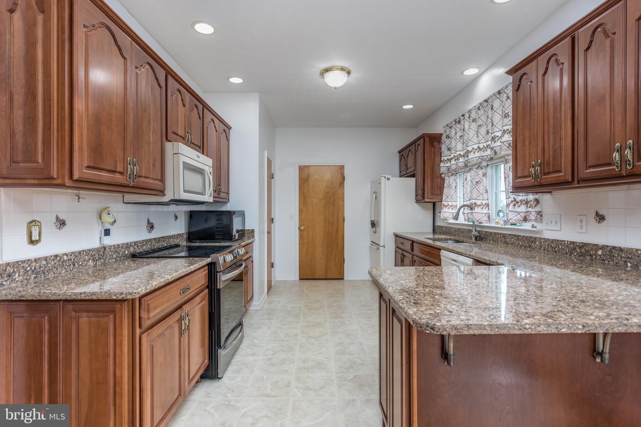 605 Parishville Road Gore, VA 22637 - Photo 26 of 48 Kitchen