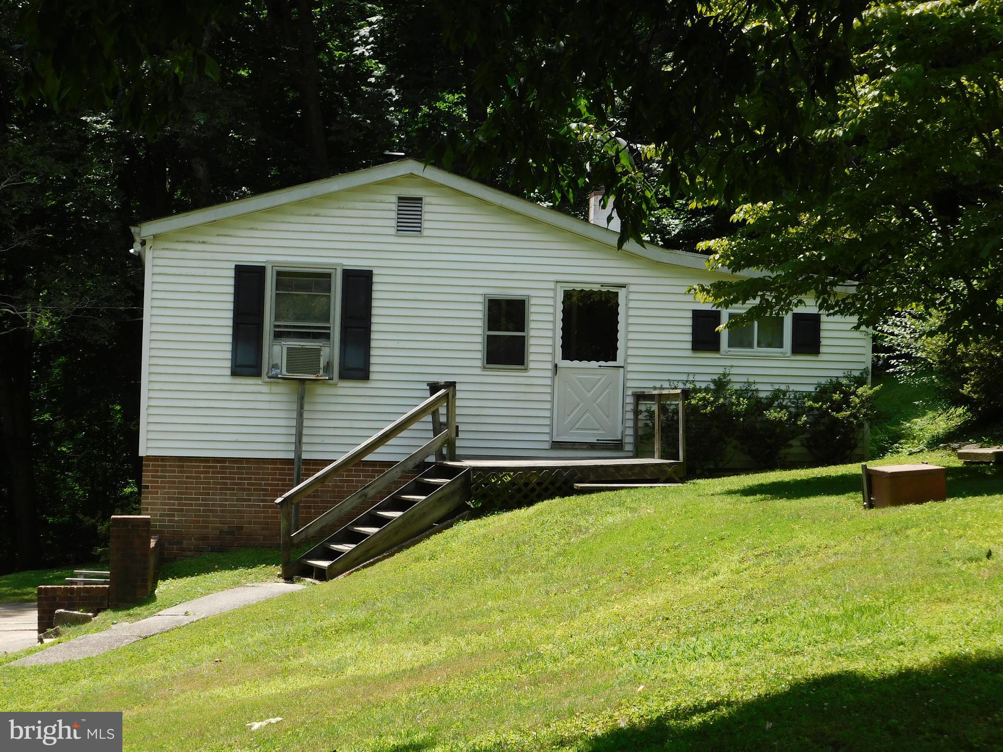 1902 Ruffs Mill Road Bel Air, MD 21015 - Photo 3 of 23 Side Entry Deck