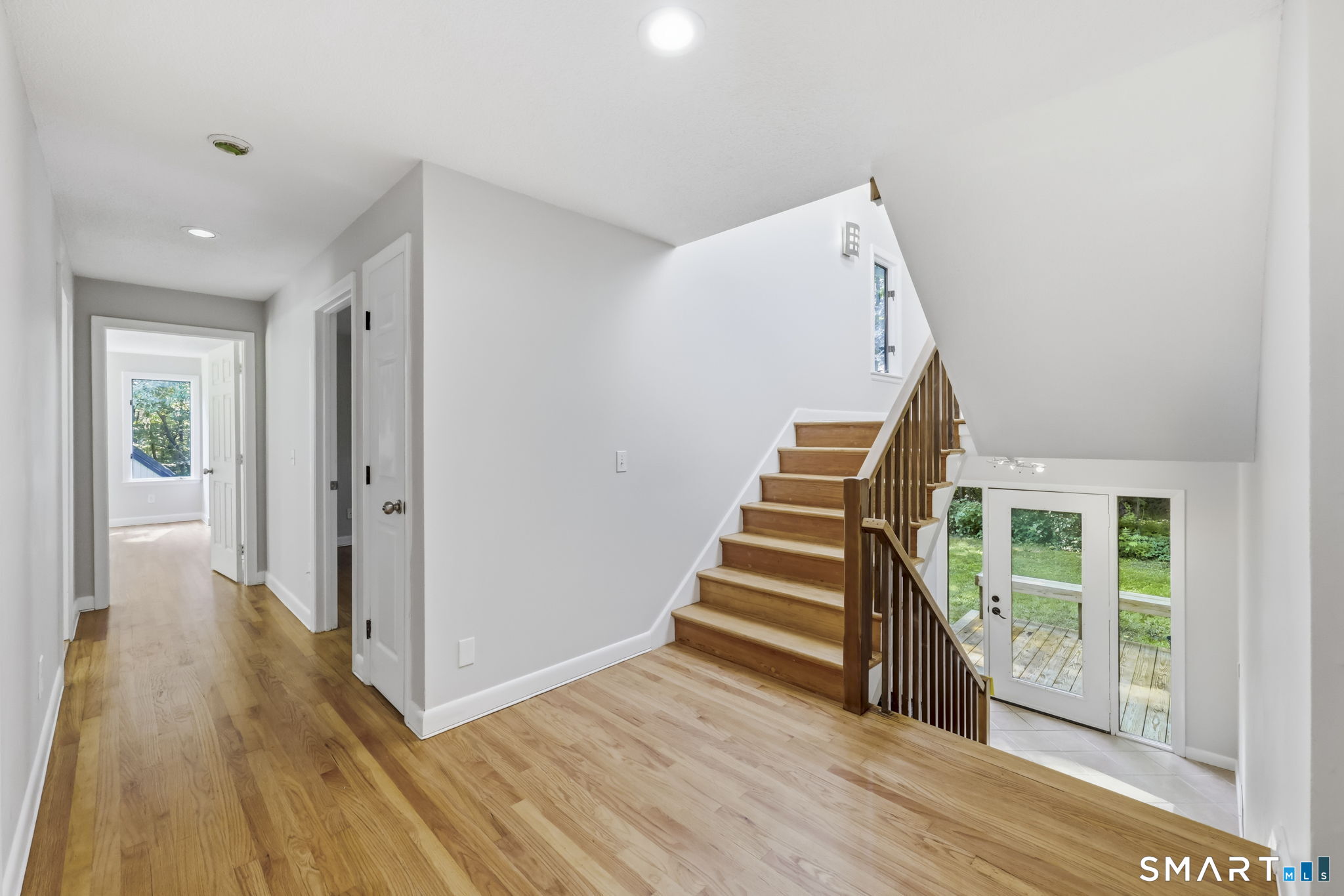 30 North Canton Road Simsbury, CT 06092 - Photo 6 of 40 Gallery Image 6