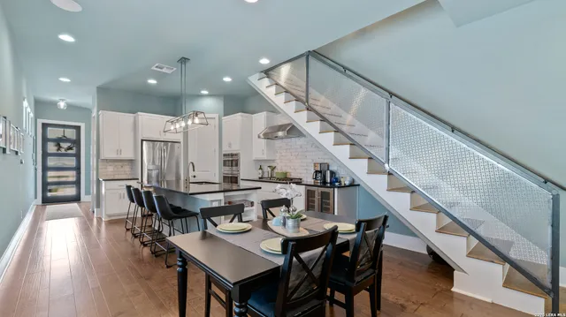 $949,000 | 518 Nevada Street, San Antonio, TX 78203