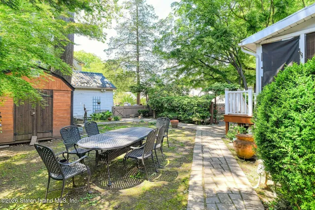 $1,199,000 | 94 Hart Boulevard | Randall Manor