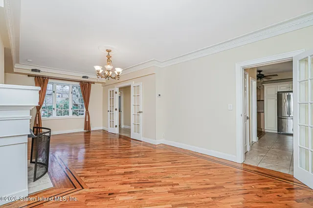 $1,199,000 | 94 Hart Boulevard | Randall Manor