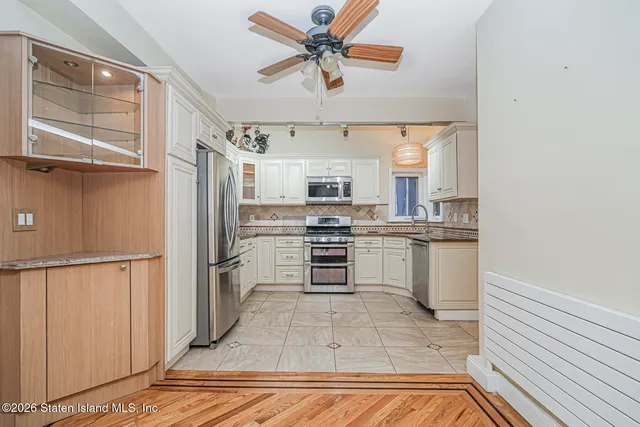 $1,199,000 | 94 Hart Boulevard | Randall Manor