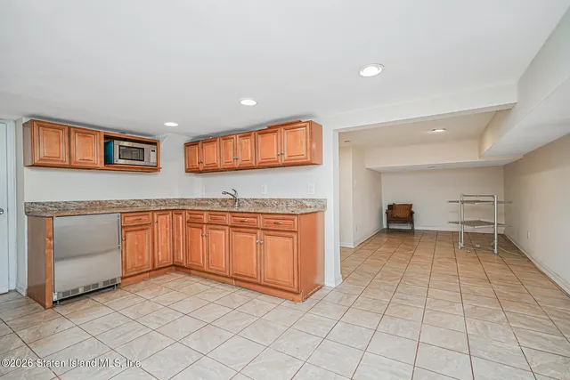 $1,199,000 | 94 Hart Boulevard | Randall Manor