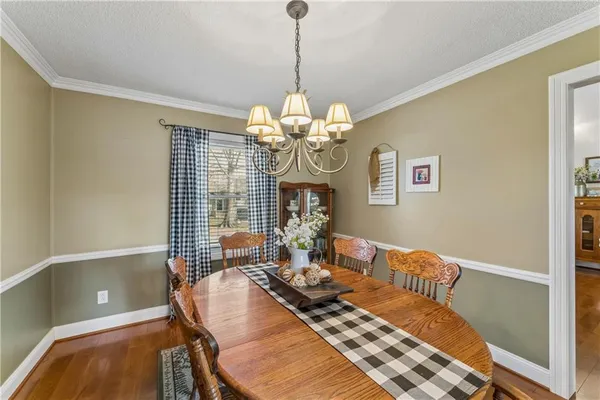 $419,900 | 3711 Northeast Beechwood Drive, Lee's Summit, MO 64064