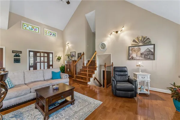 $419,900 | 3711 Northeast Beechwood Drive, Lee's Summit, MO 64064