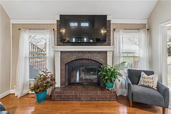 $419,900 | 3711 Northeast Beechwood Drive, Lee's Summit, MO 64064