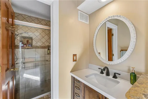 $419,900 | 3711 Northeast Beechwood Drive, Lee's Summit, MO 64064